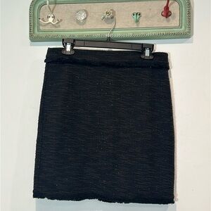 Isaac Mizrahi, New York black tweed fray hem trim mini skirt women’s medium